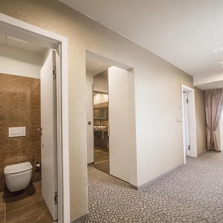 Sen Hotel 4*