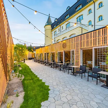 Sen Hotel 4*