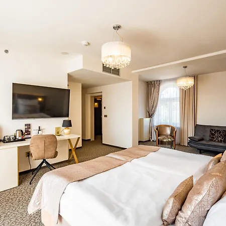 Sen Hotel Senohraby