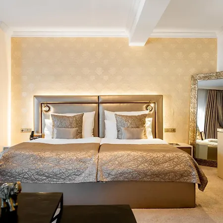 Sen Hotel 4*